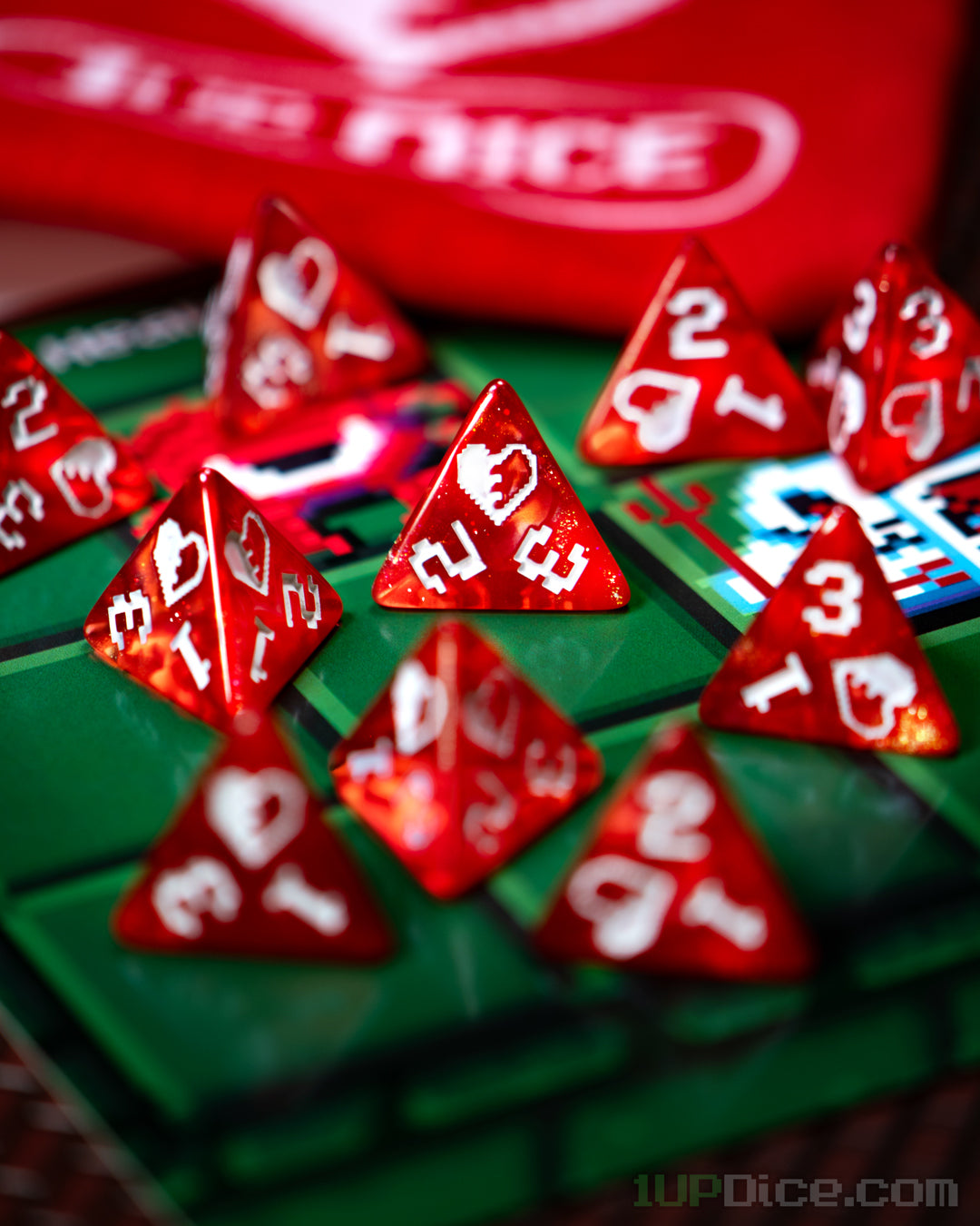 Healing Heart 10d4 Set + Dice Bag