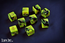 The yellow and black Yellow Sign dice set