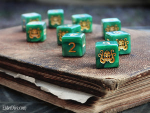 Green Cthulhu d6 dice set